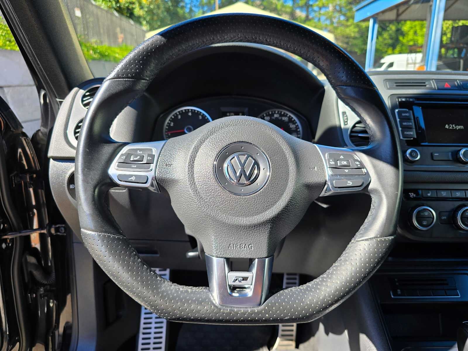 2014 Volkswagen Tiguan R-Line