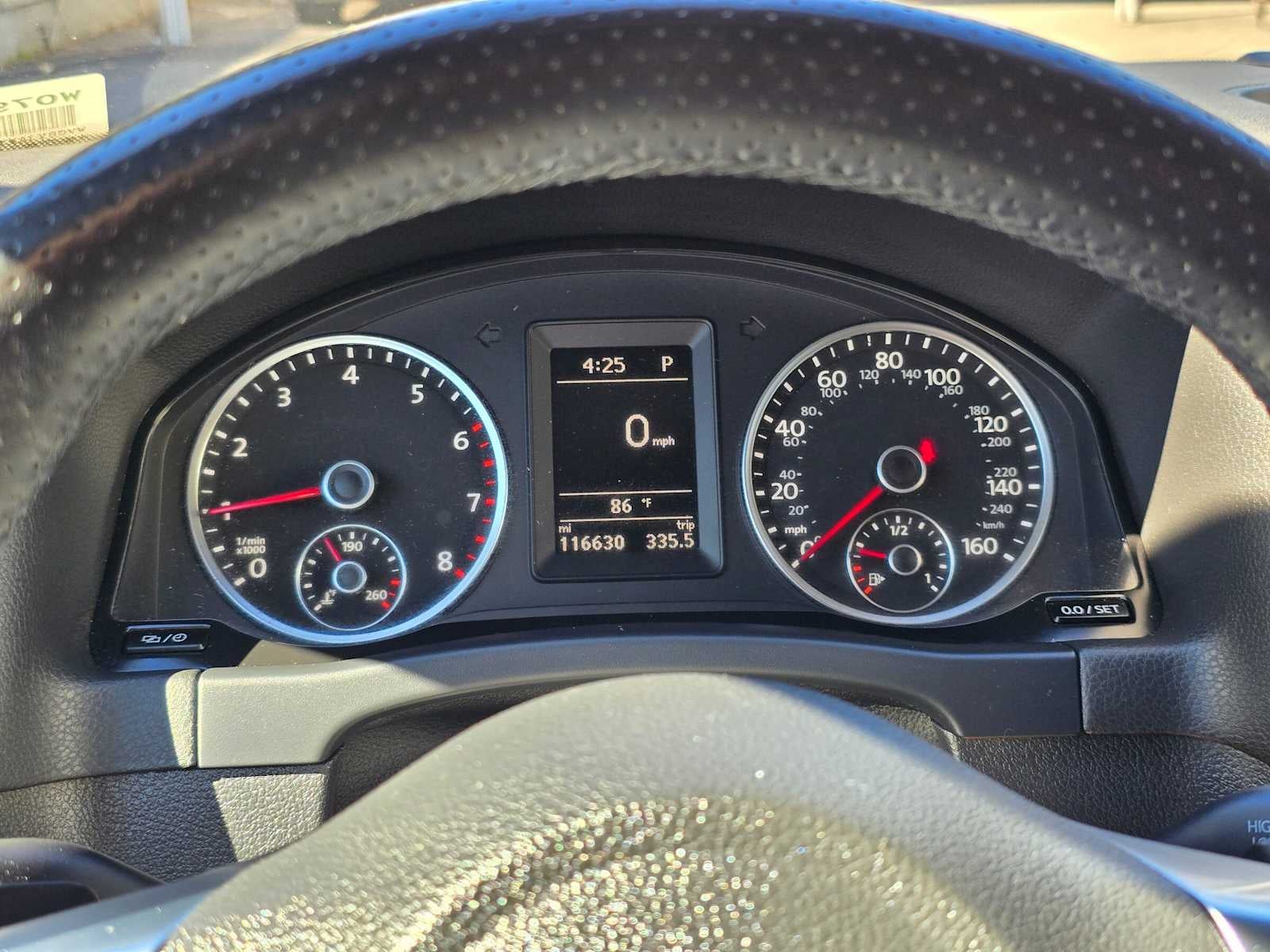 2014 Volkswagen Tiguan R-Line