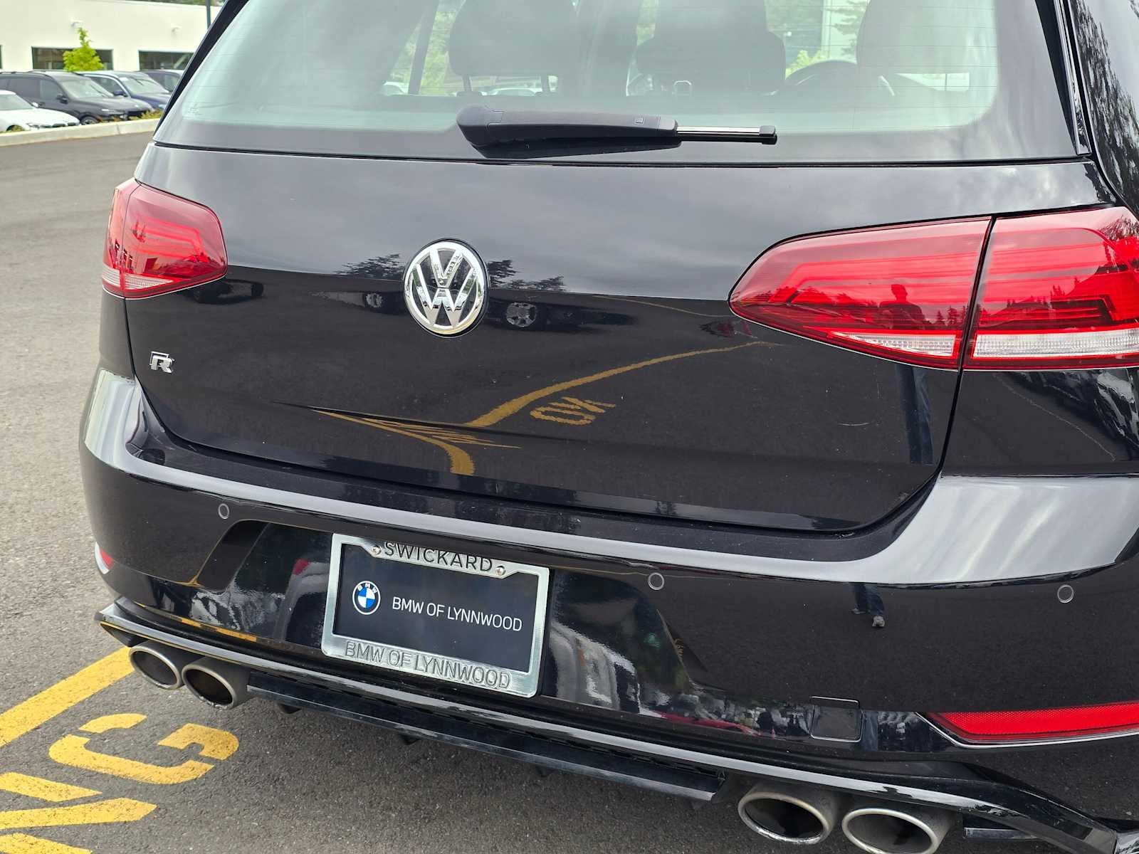 2019 Volkswagen Golf R 2.0T DSG w/DCC/Nav