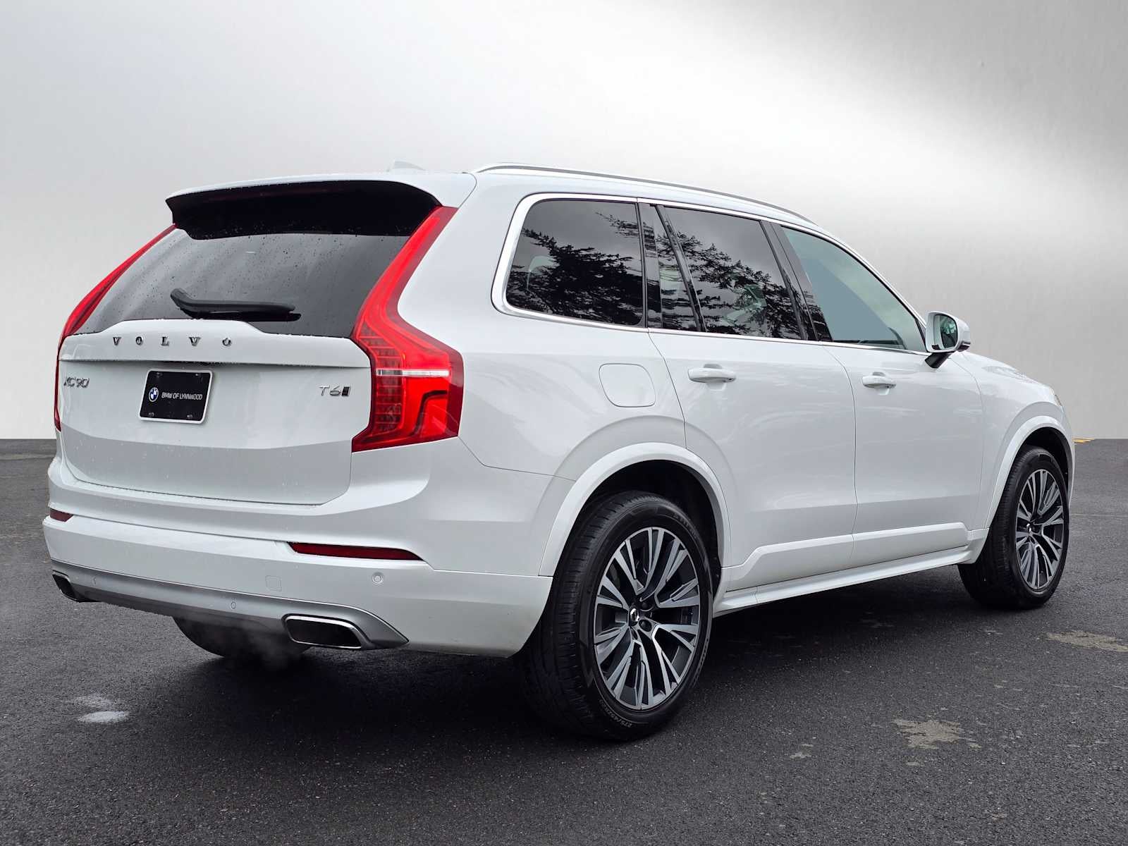 2020 Volvo XC90 Momentum