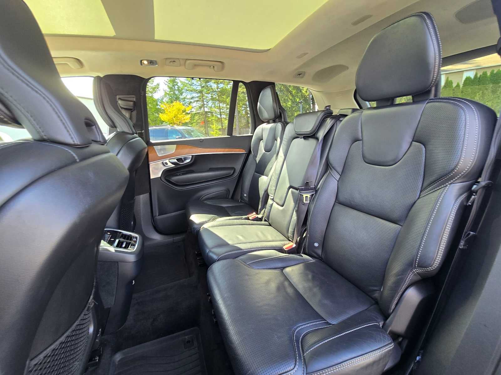 2019 Volvo XC90 Inscription