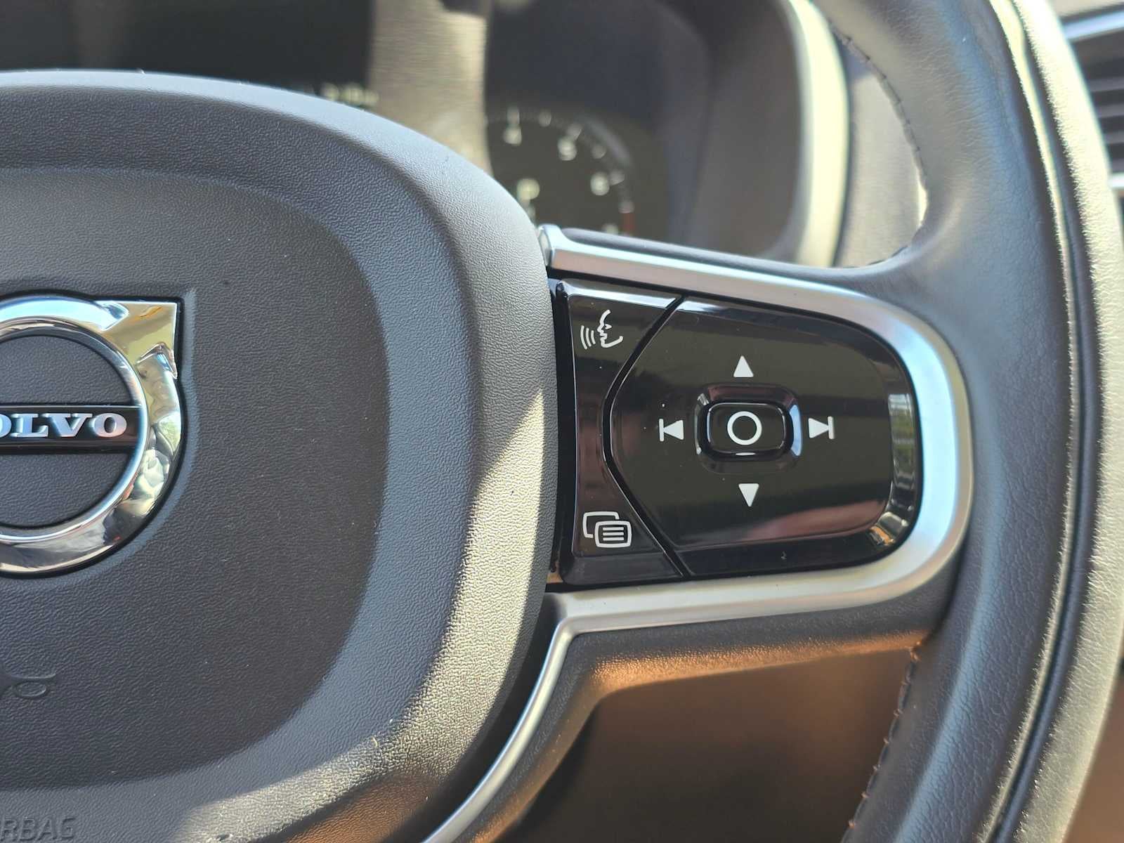 2019 Volvo XC90 Inscription
