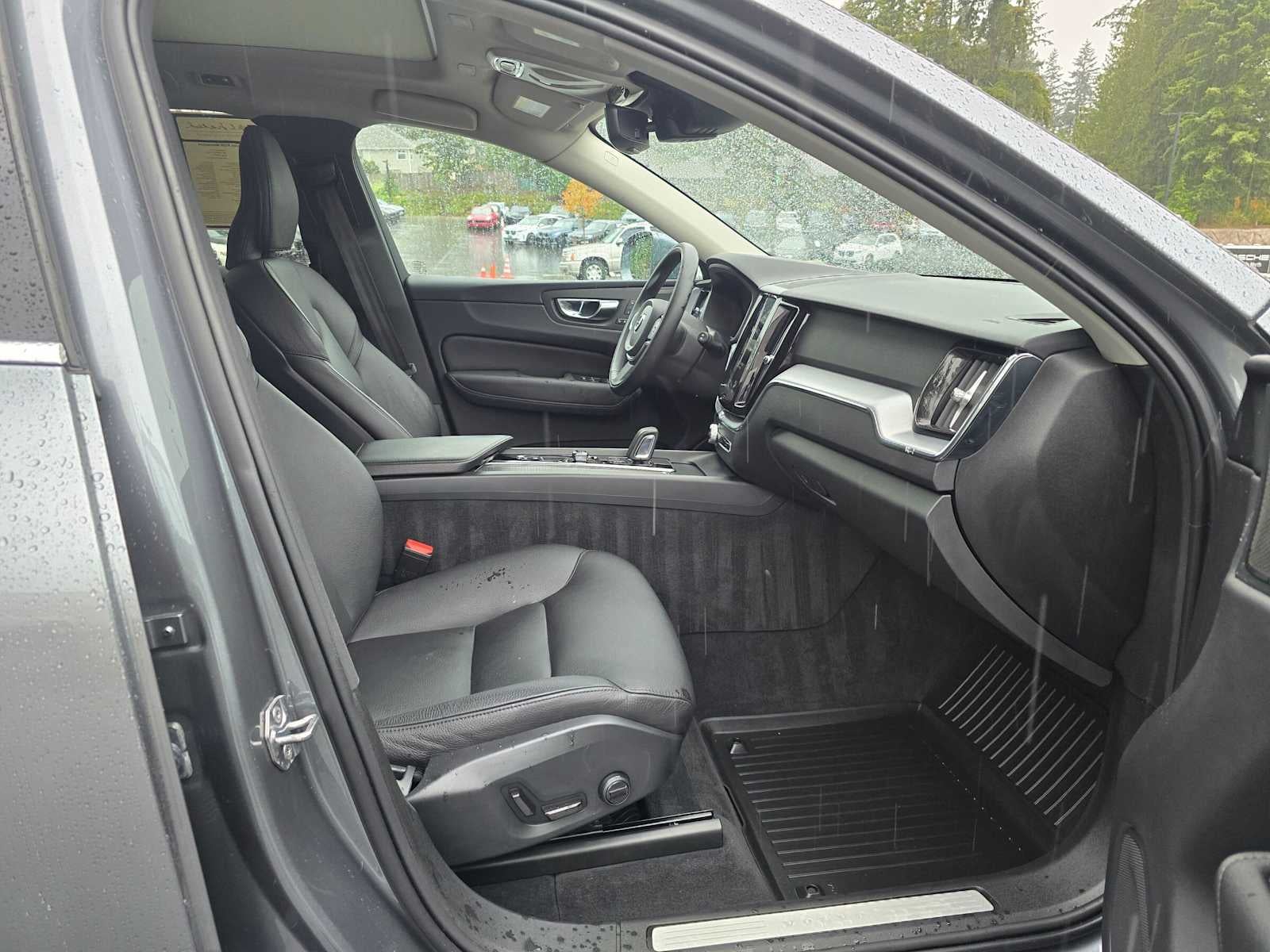 2020 Volvo XC60 Momentum