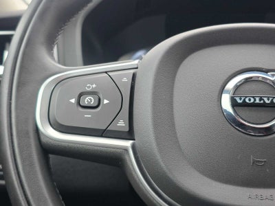 2020 Volvo XC60 Momentum