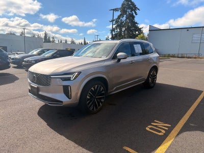 2026 Volvo XC90 Plug-In Hybrid Plus