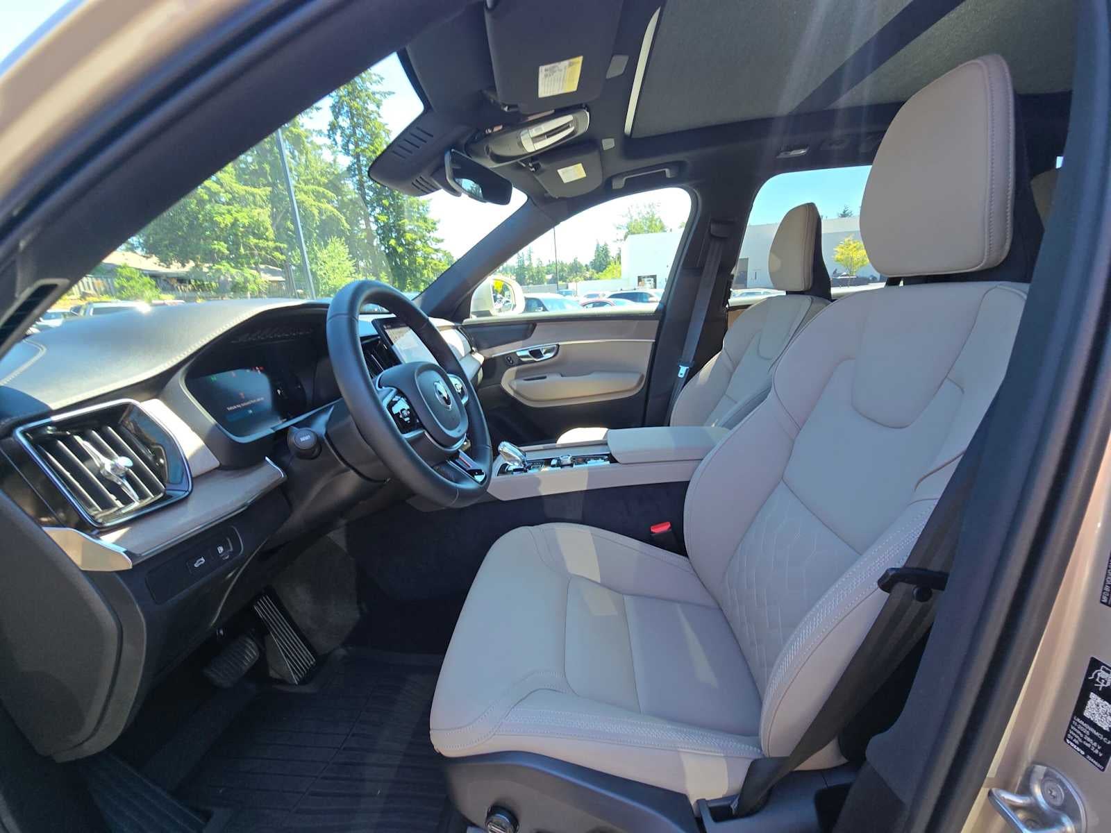 2026 Volvo XC90 Plug-In Hybrid Plus
