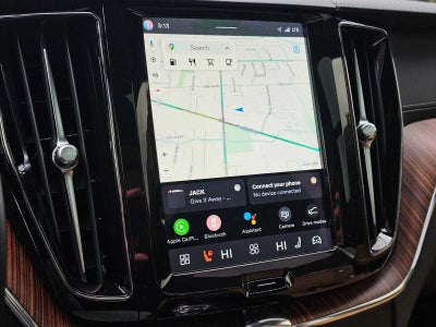 2024 Volvo XC60 Ultimate Dark Theme