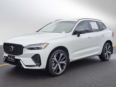 2024 Volvo XC60 Ultimate Dark Theme