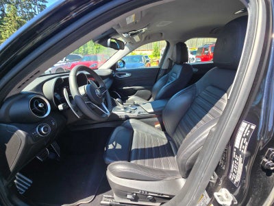 2019 Alfa Romeo Giulia Ti Sport