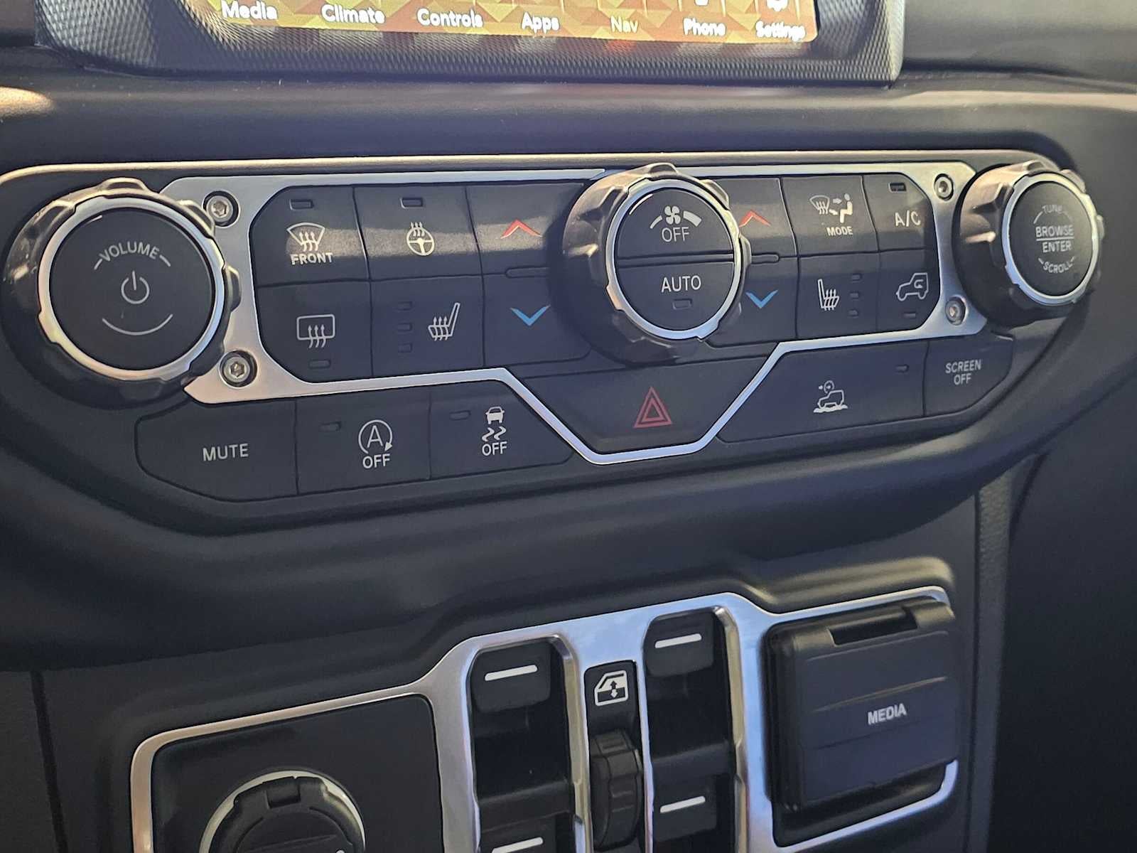 2023 Jeep Wrangler Sahara 4 Door 4x4