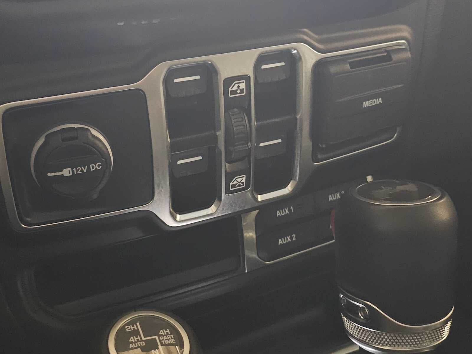 2022 Jeep Wrangler Unlimited Sahara Altitude 4x4