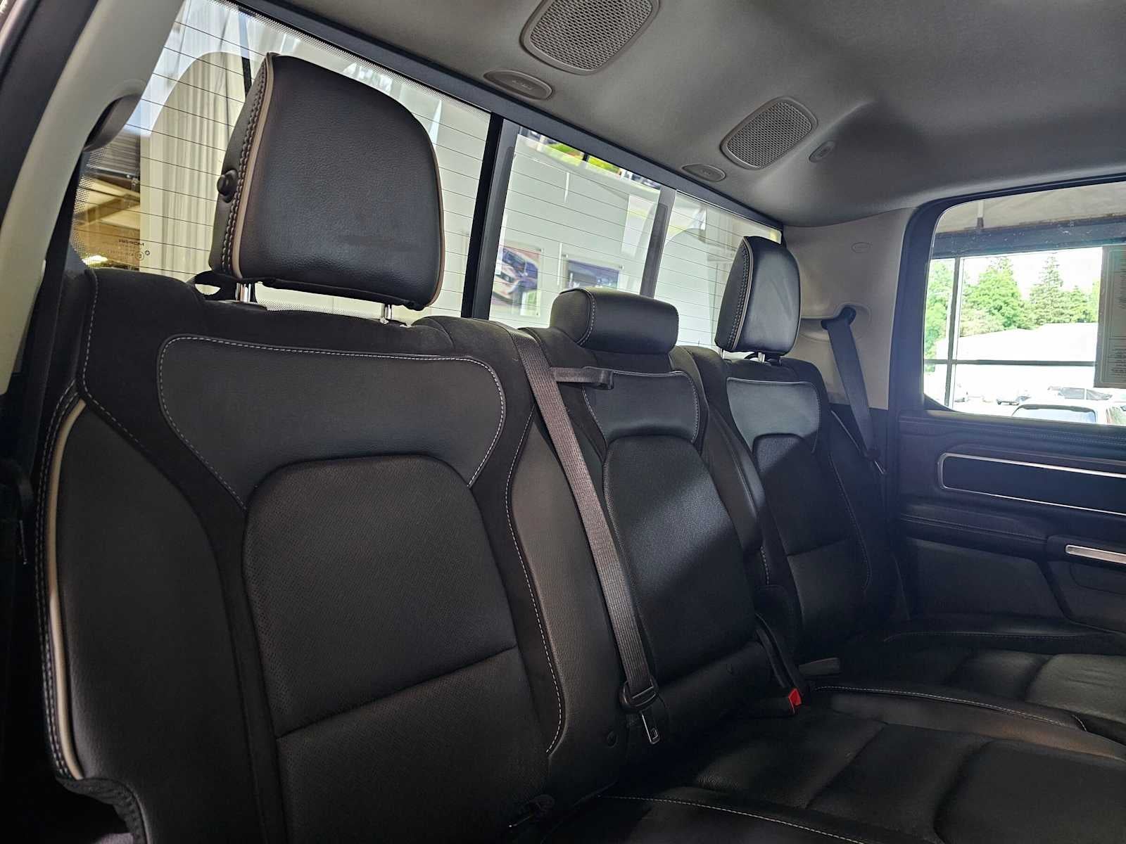 2022 RAM 1500 Laramie 4x4 Crew Cab 57 Box