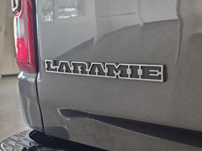 2022 RAM 1500 Laramie 4x4 Crew Cab 57 Box