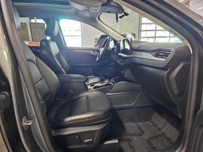 2025 Ford Escape Platinum