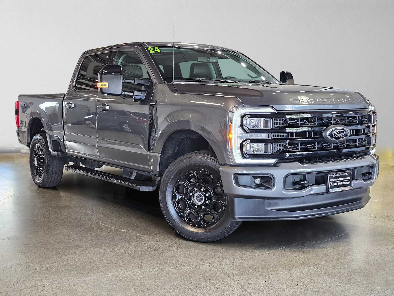 2024 Ford Super Duty F-250 SRW LARIAT 4WD Crew Cab 6.75 Box