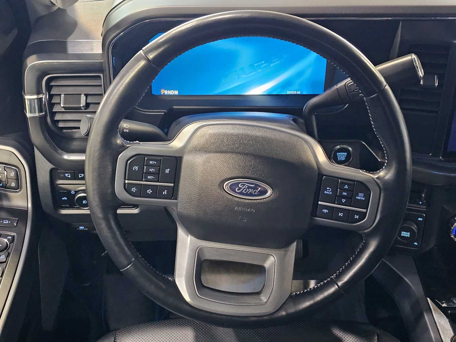 2024 Ford Super Duty F-250 SRW LARIAT 4WD Crew Cab 6.75 Box