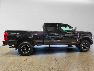 2025 Ford Super Duty F-350 SRW Pickup King Ranch