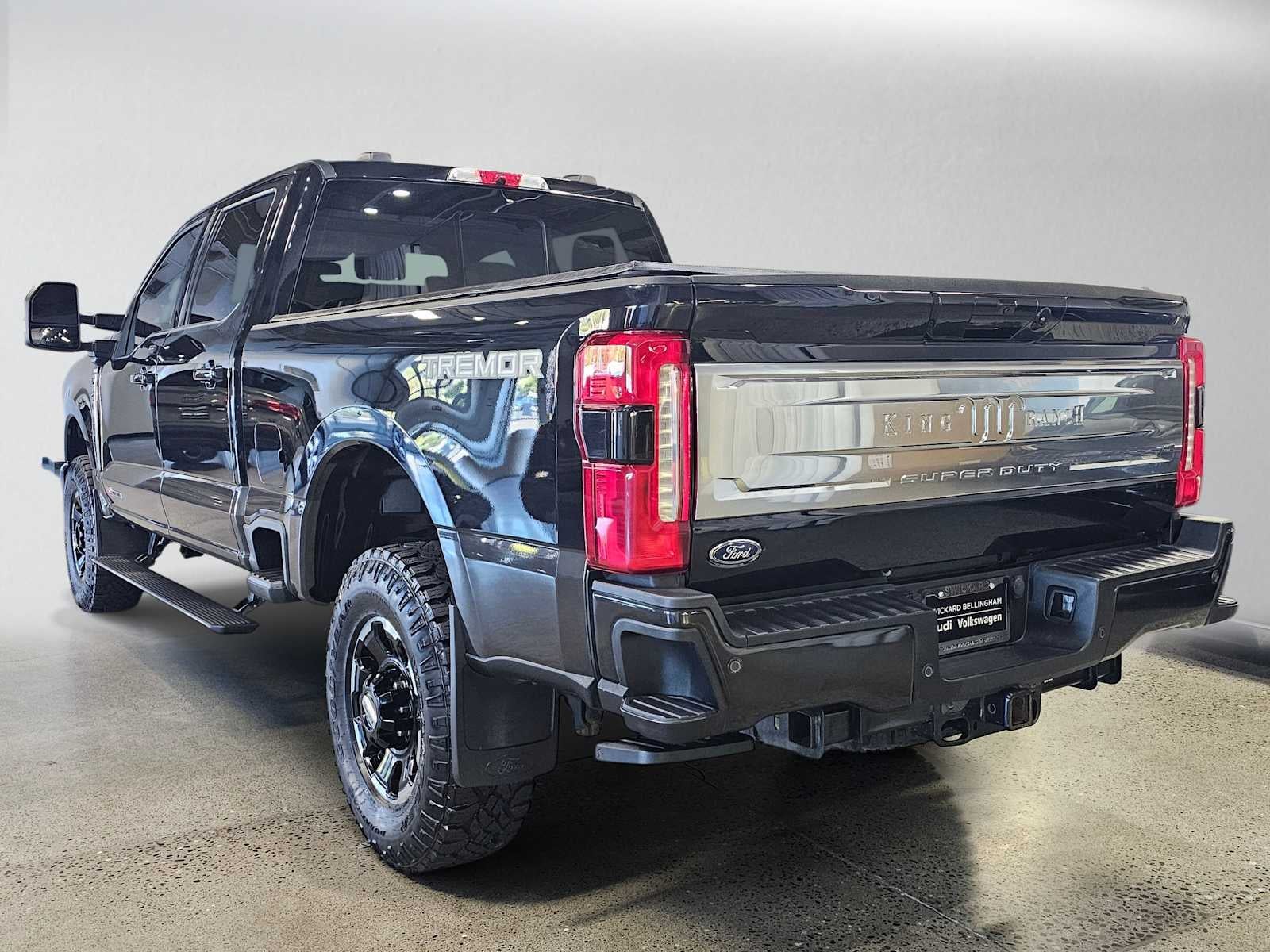 2025 Ford Super Duty F-350 SRW Pickup King Ranch