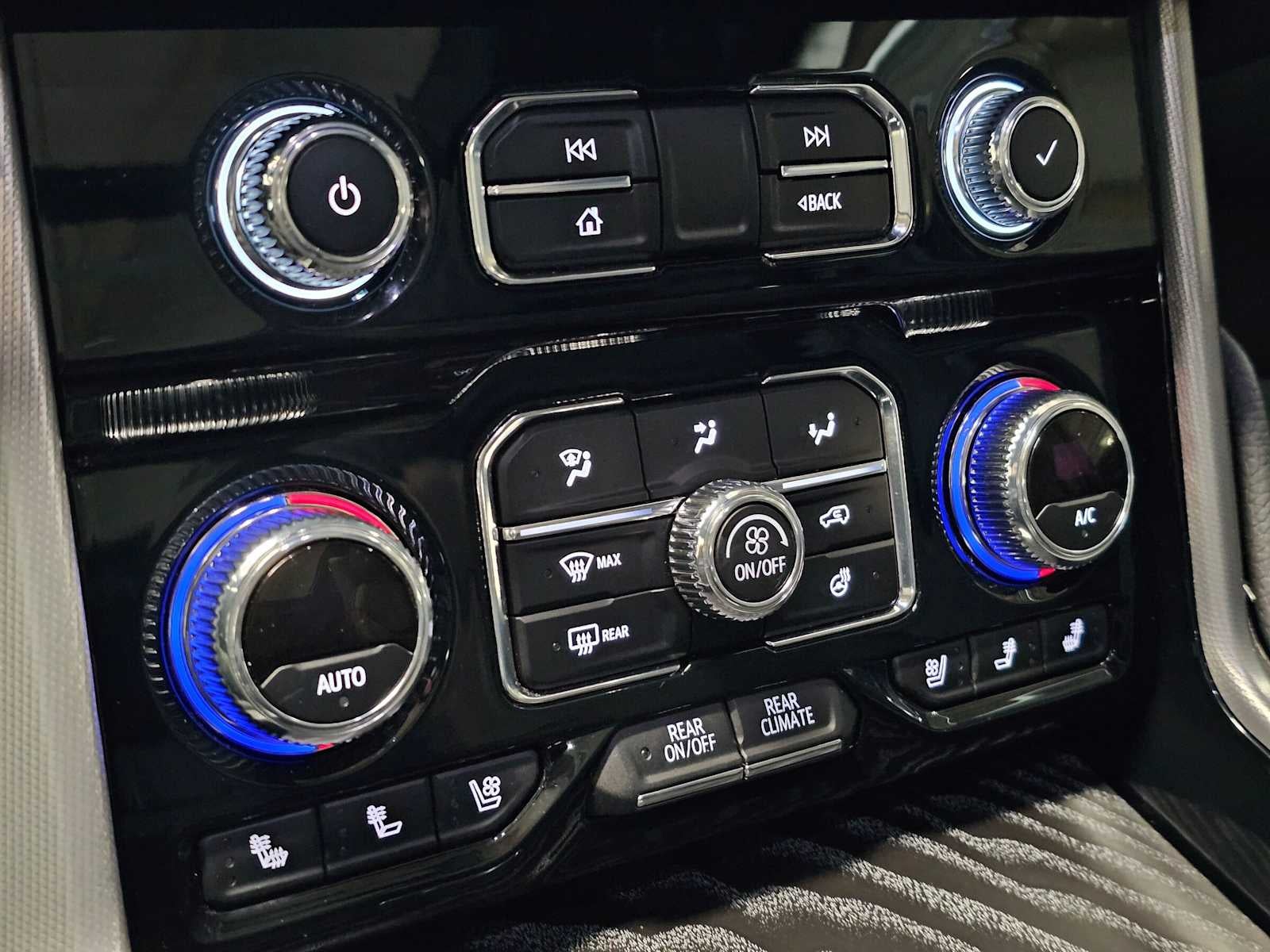 2024 GMC Yukon XL 4WD 4dr Denali