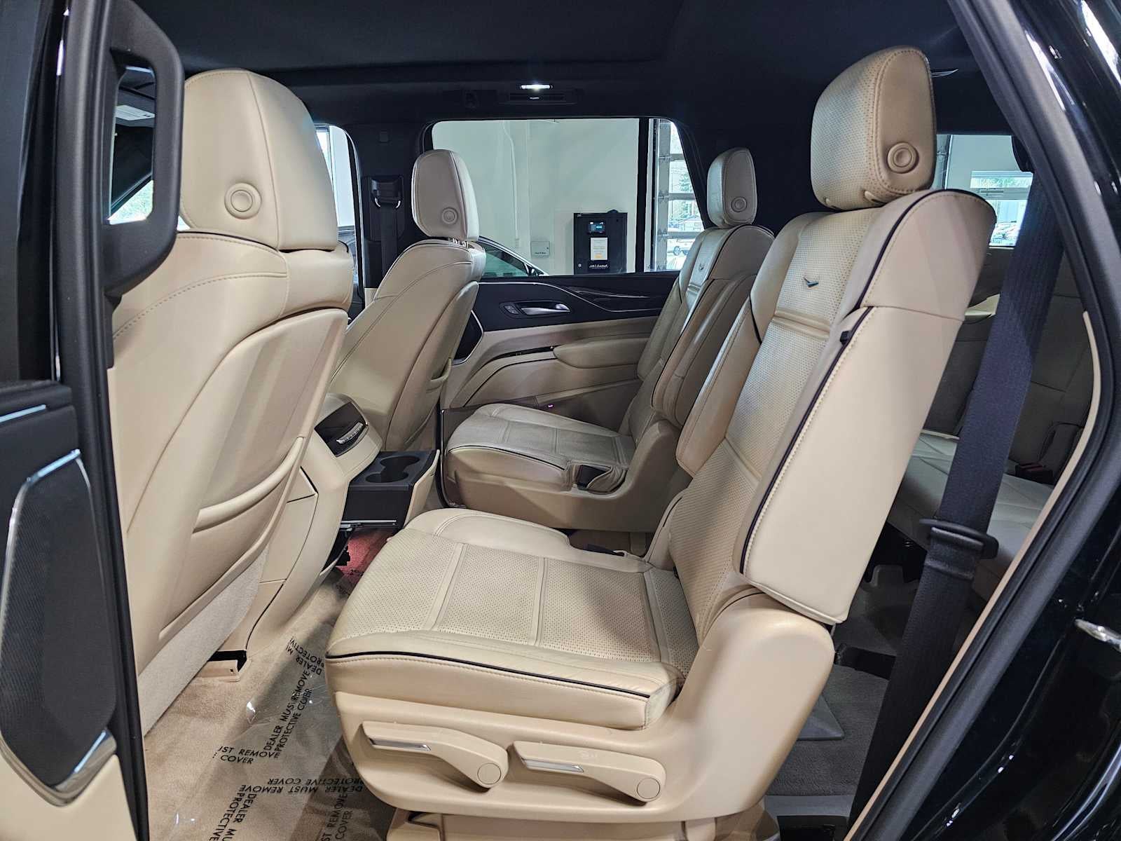 2023 Cadillac Escalade 4WD 4dr Premium Luxury