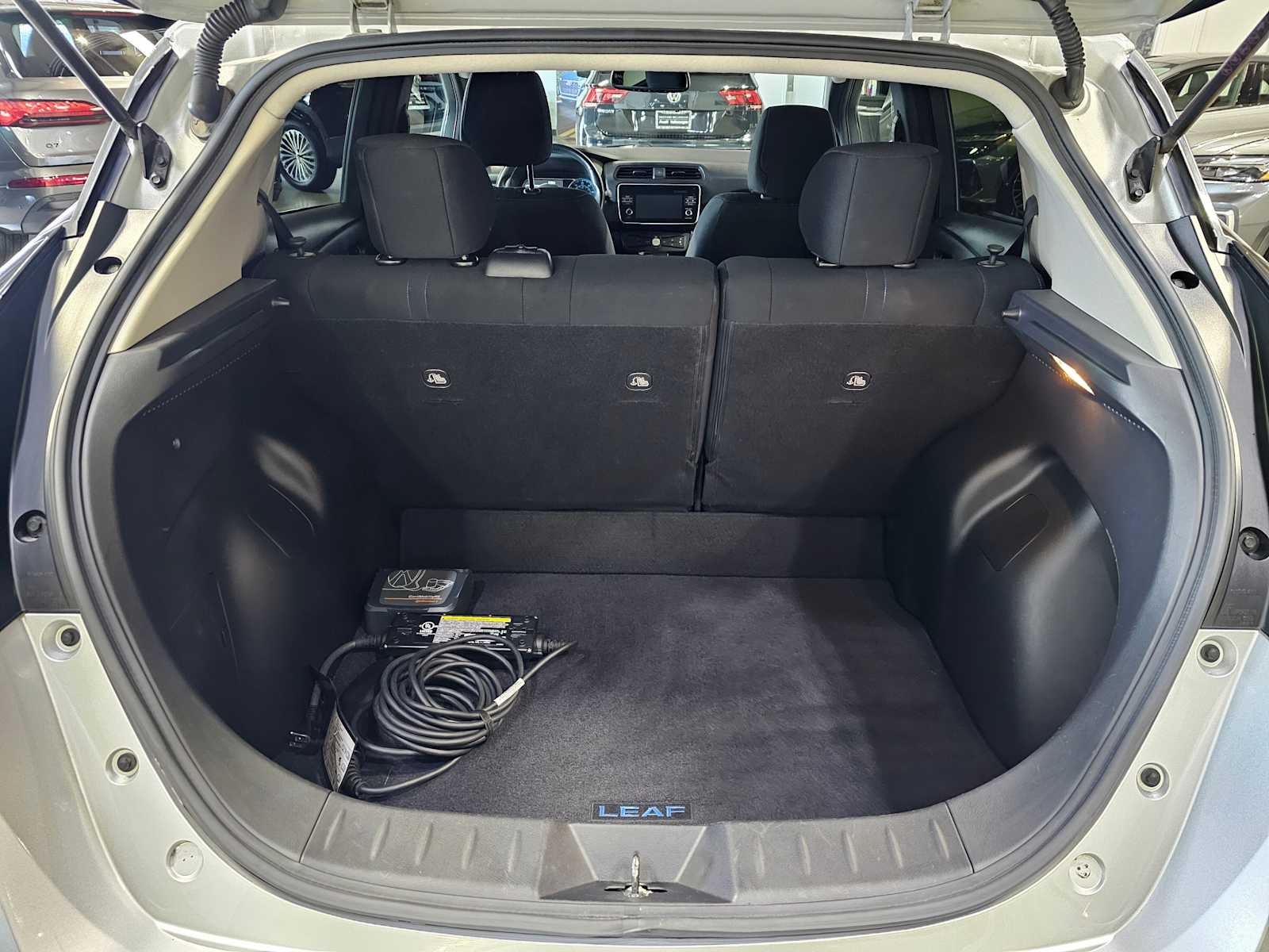 2018 Nissan LEAF SV Hatchback