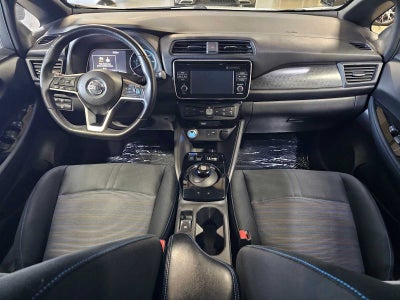 2018 Nissan LEAF SV Hatchback