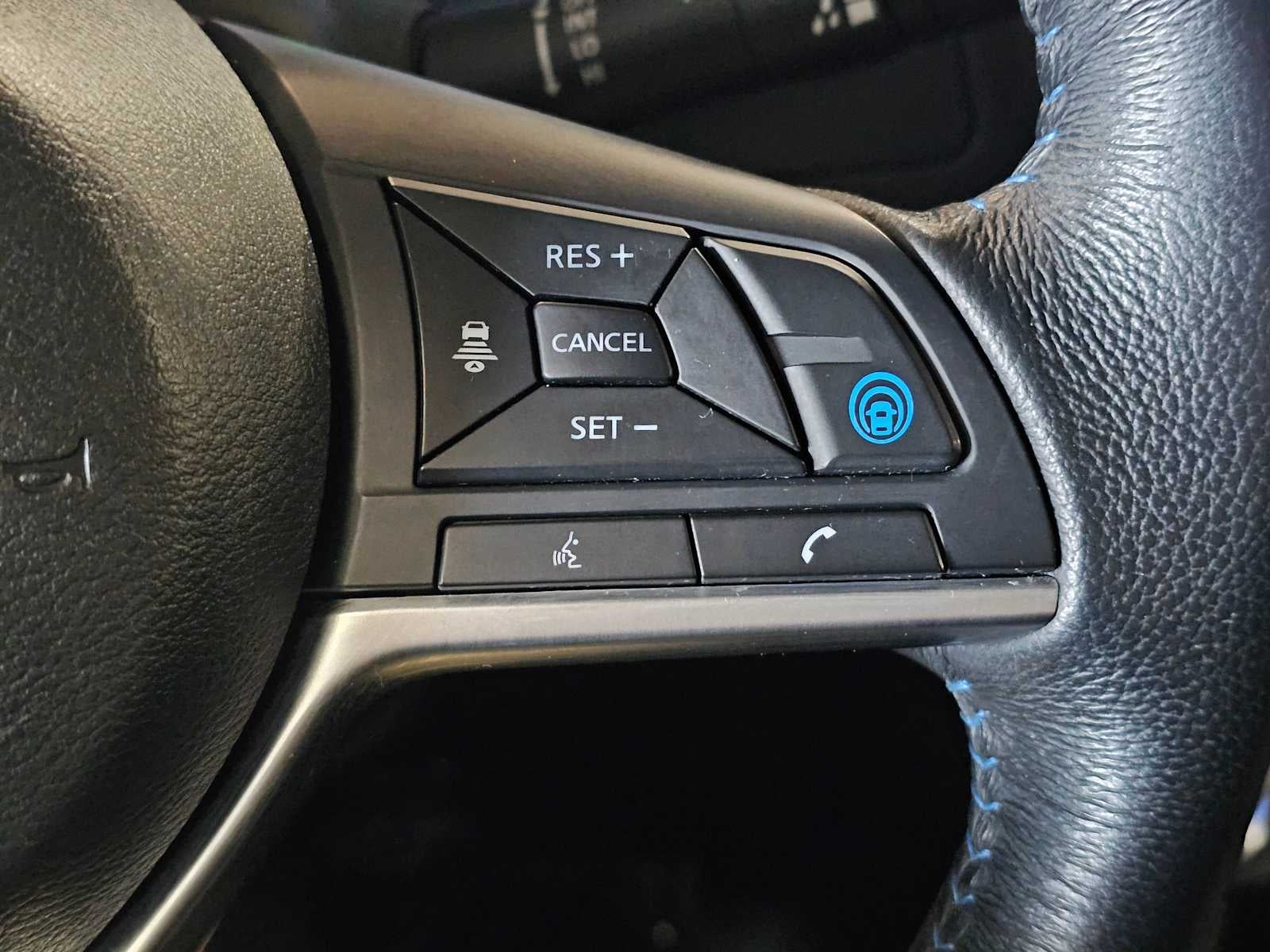 2018 Nissan LEAF SV Hatchback