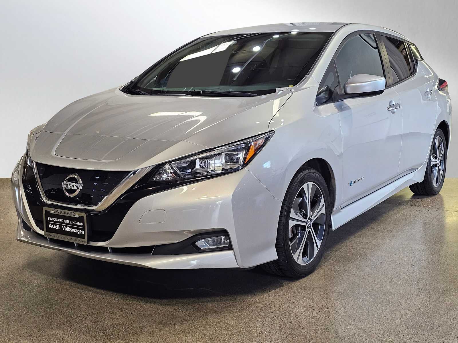 2018 Nissan LEAF SV Hatchback