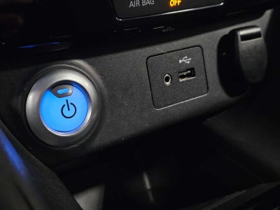 2018 Nissan LEAF SV Hatchback