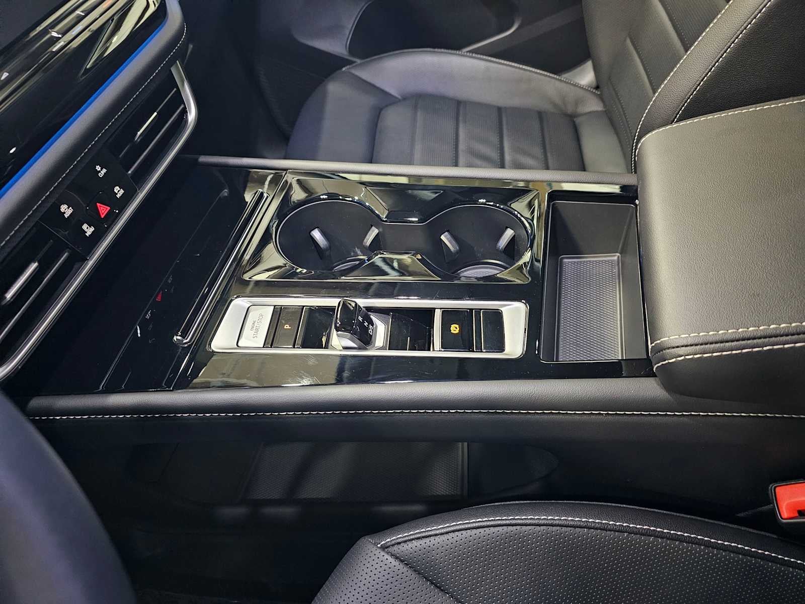 2025 Volkswagen Atlas 2.0T SEL 4MOTION