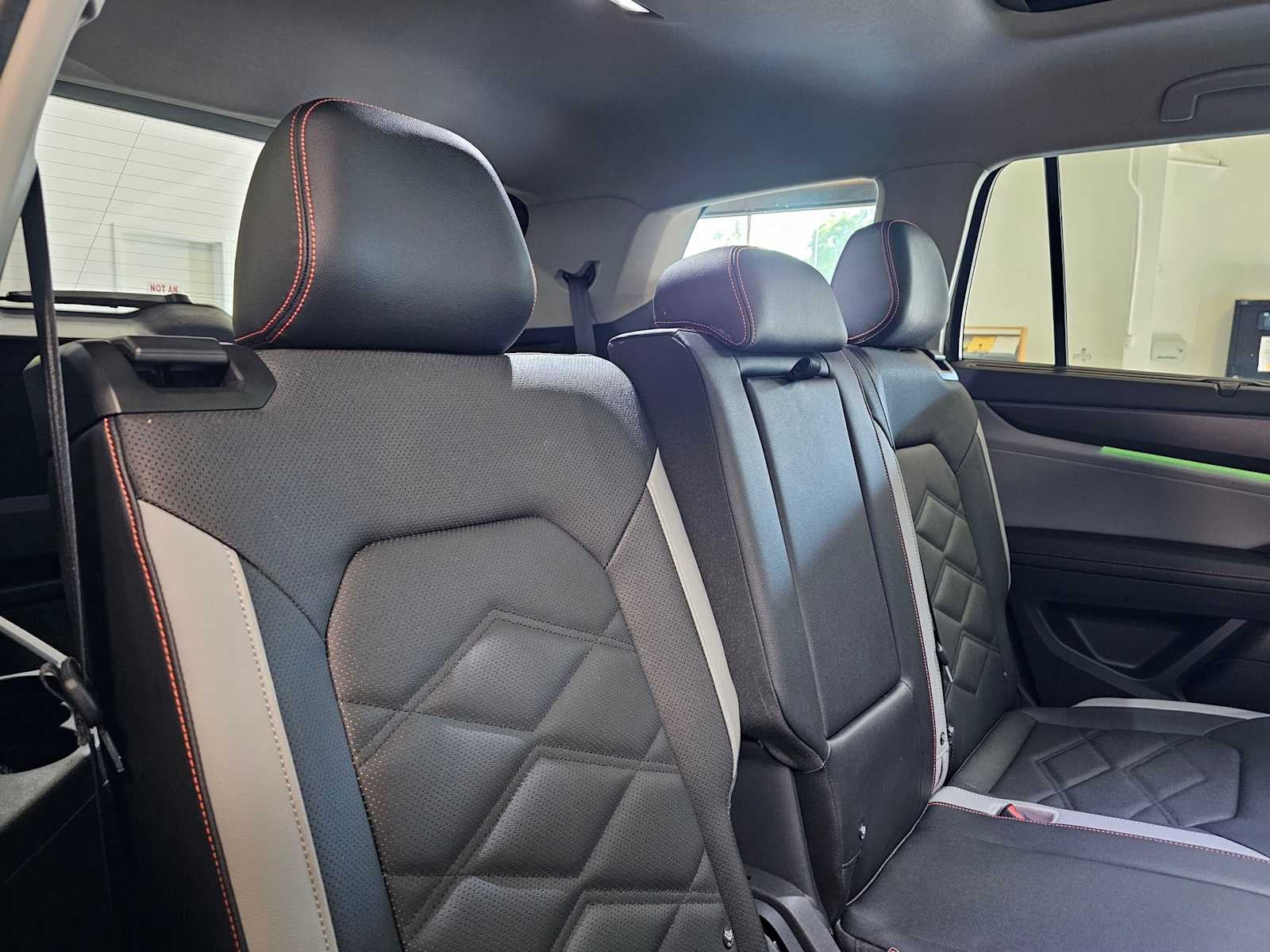 2026 Volkswagen Atlas 2.0T Peak Edition 4MOTION