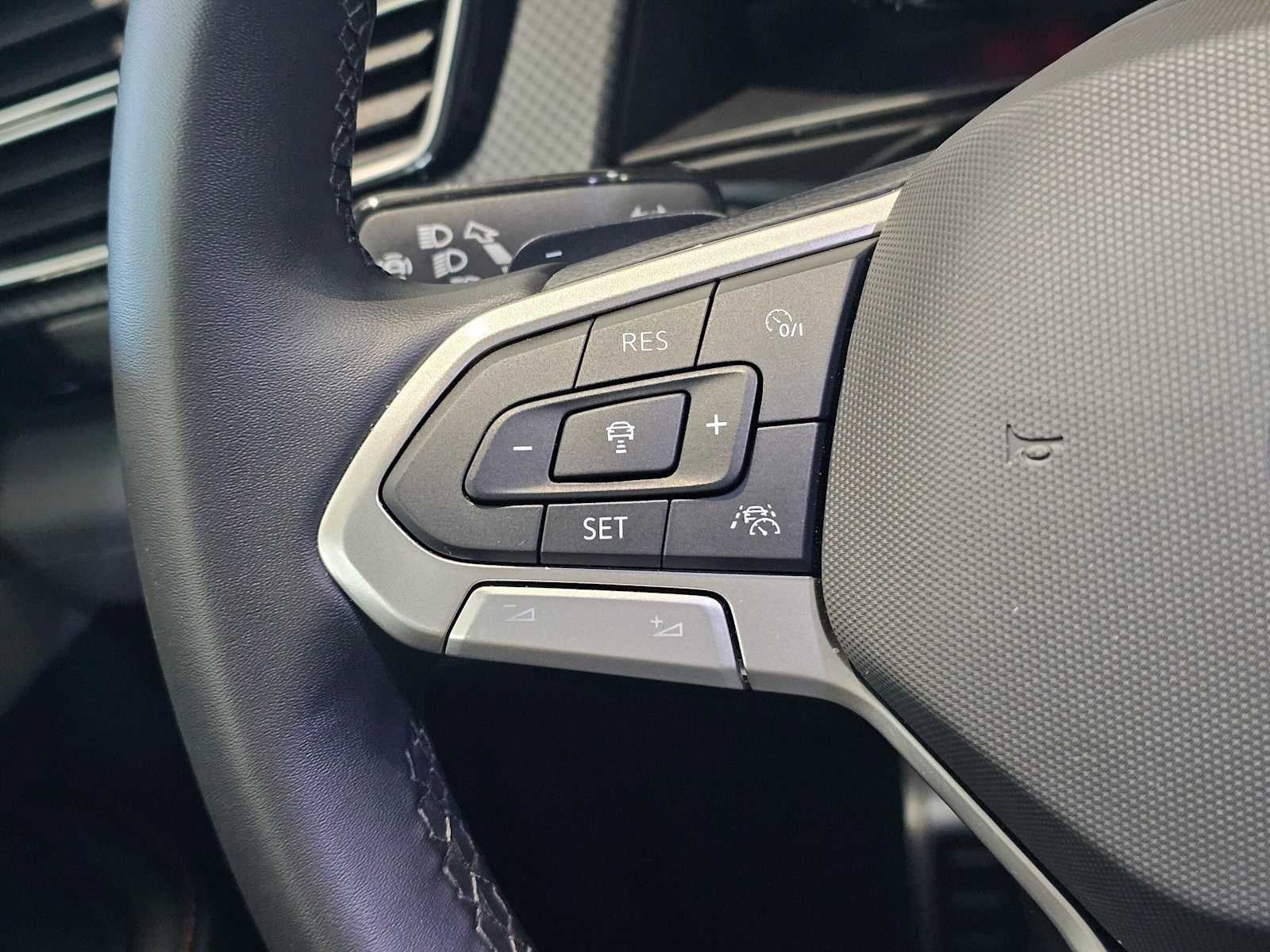 2026 Volkswagen Atlas 2.0T Peak Edition 4MOTION