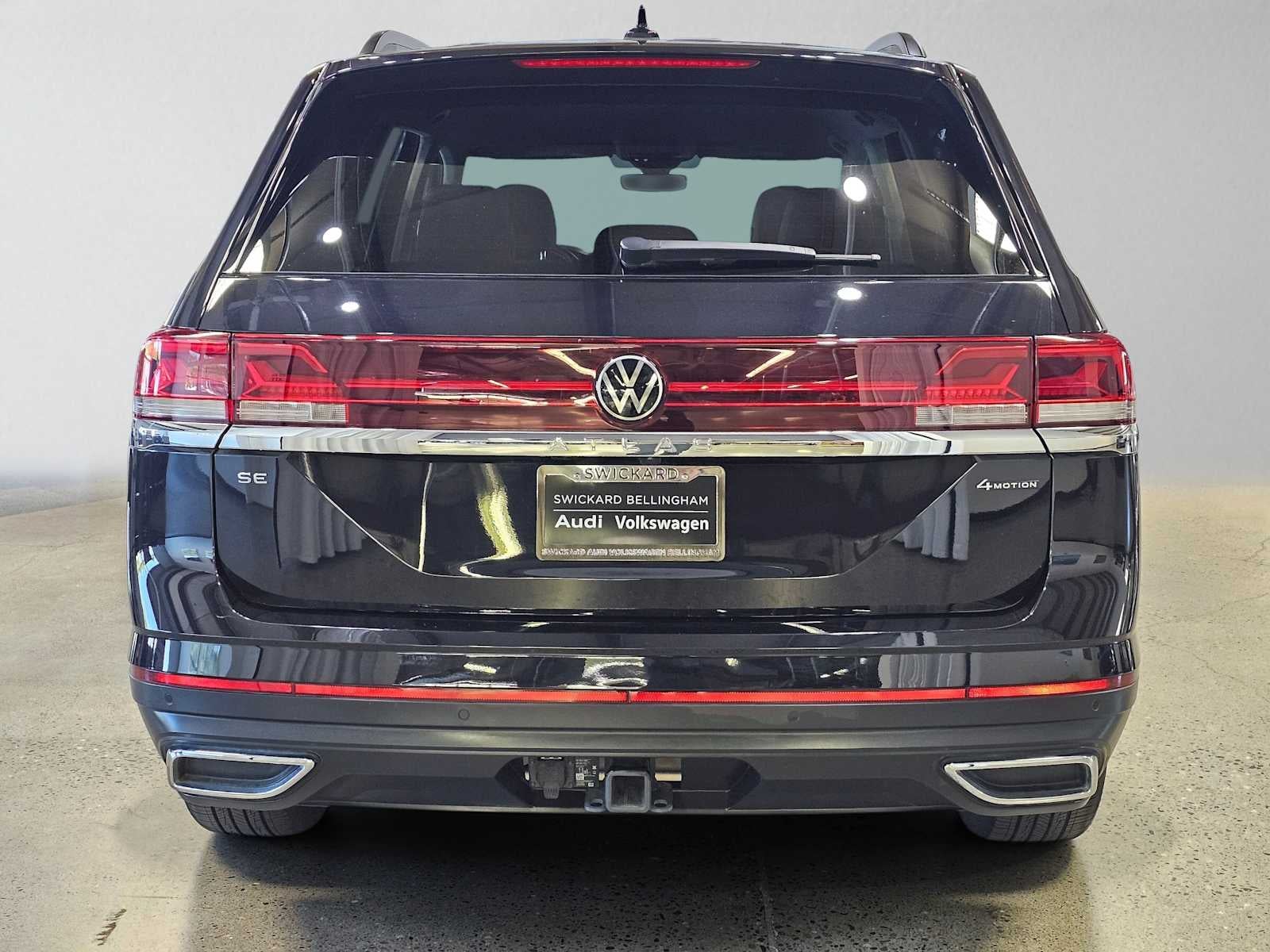 2025 Volkswagen Atlas 2.0T SE w/Technology 4MOTION