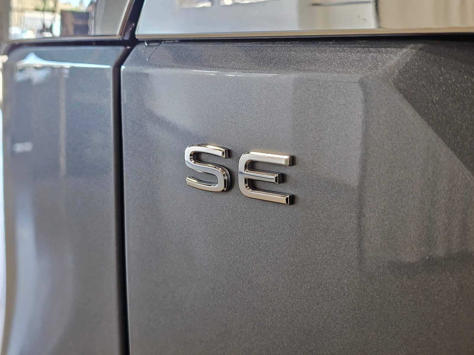 2024 Volkswagen Atlas 2.0T SE w/Technology 4MOTION