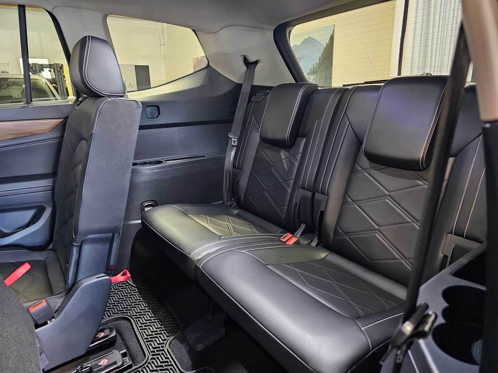 2024 Volkswagen Atlas 2.0T SE w/Technology 4MOTION