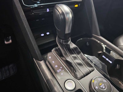 2023 Volkswagen Atlas Cross Sport 3.6L V6 SEL R-Line Black 4MOTION