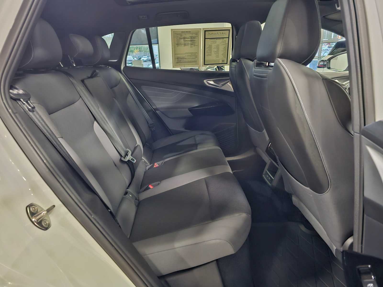 2023 Volkswagen ID.4 Pro S RWD w/SK On Battery