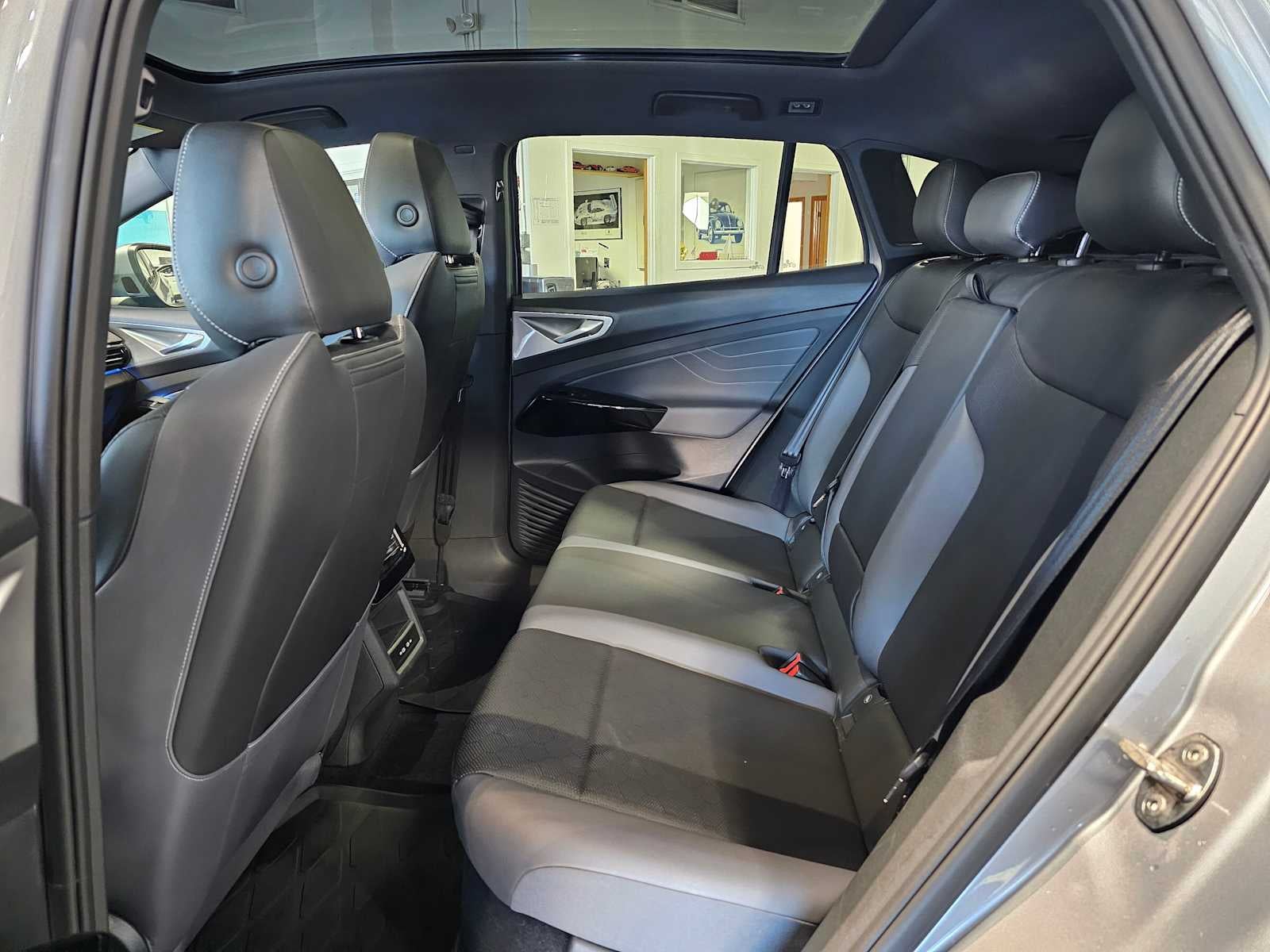 2023 Volkswagen ID.4 Pro S AWD w/SK On Battery