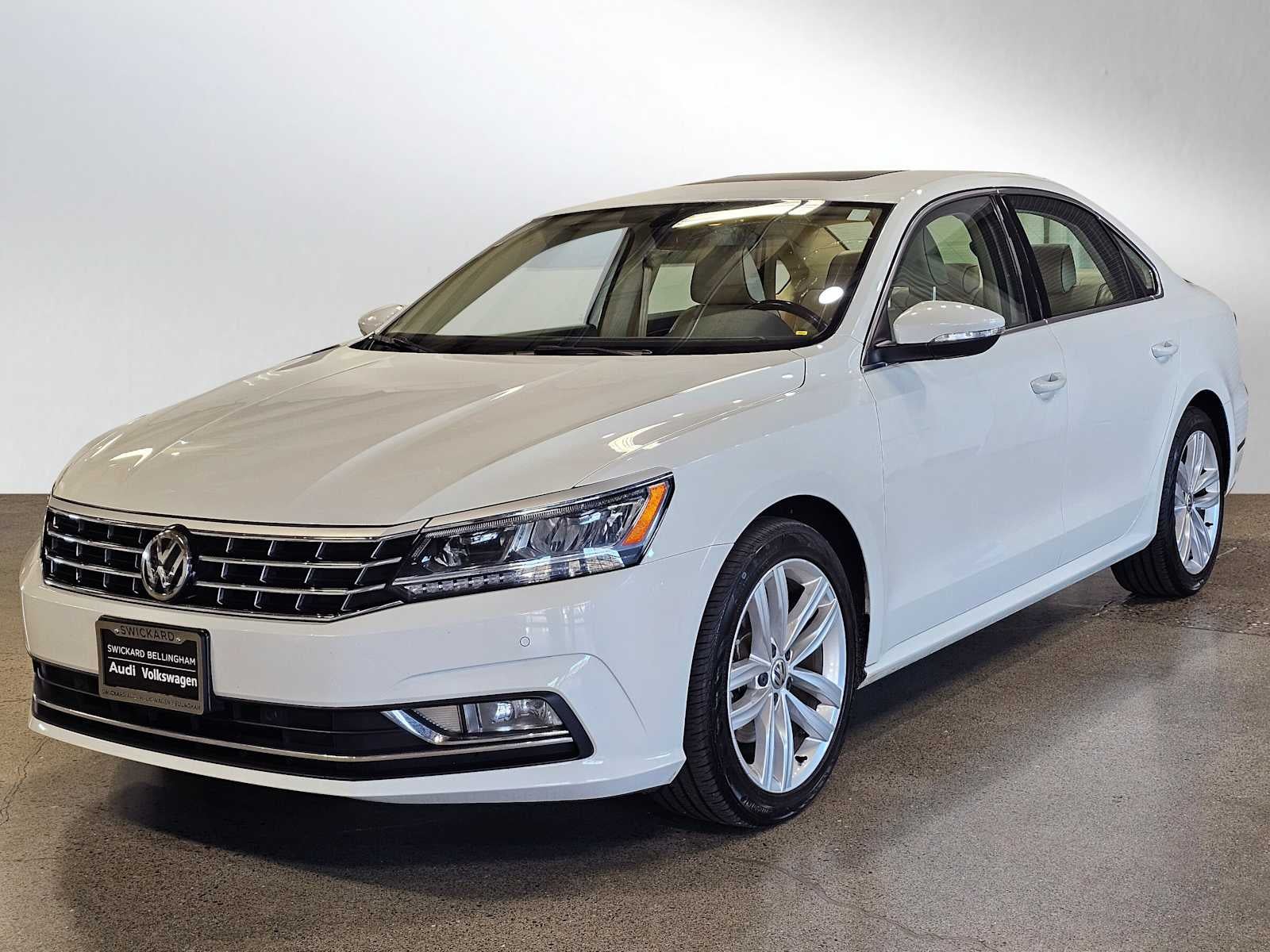 2018 Volkswagen Passat 2.0T SE w/Technology Auto