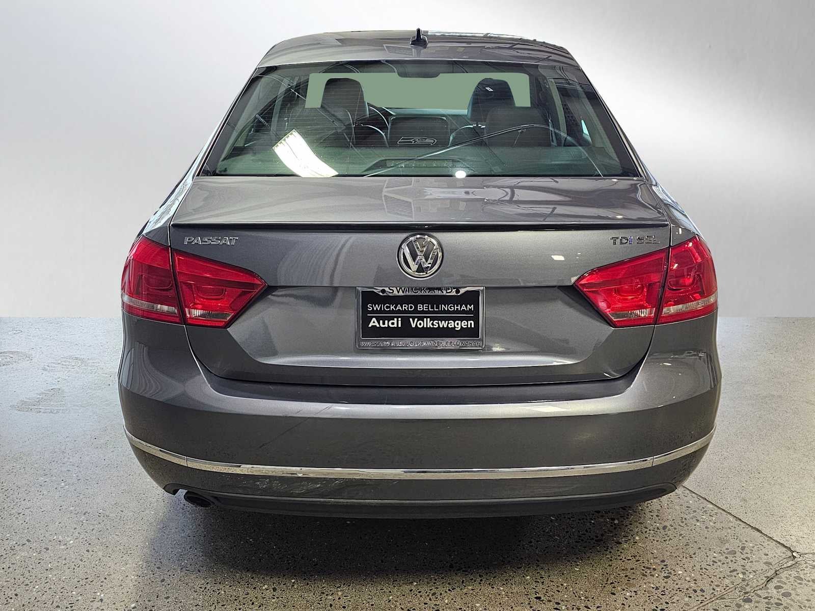 2013 Volkswagen Passat 4dr Sdn 2.0L DSG TDI SEL Premium