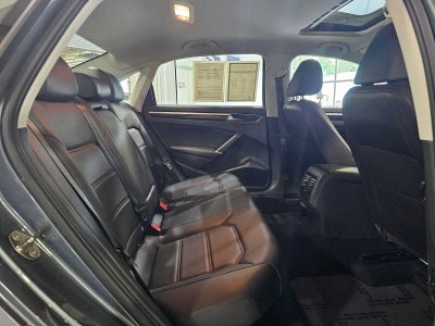 2019 Volkswagen Passat 2.0T SE R-Line Auto