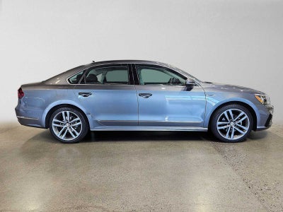 2019 Volkswagen Passat 2.0T SE R-Line Auto