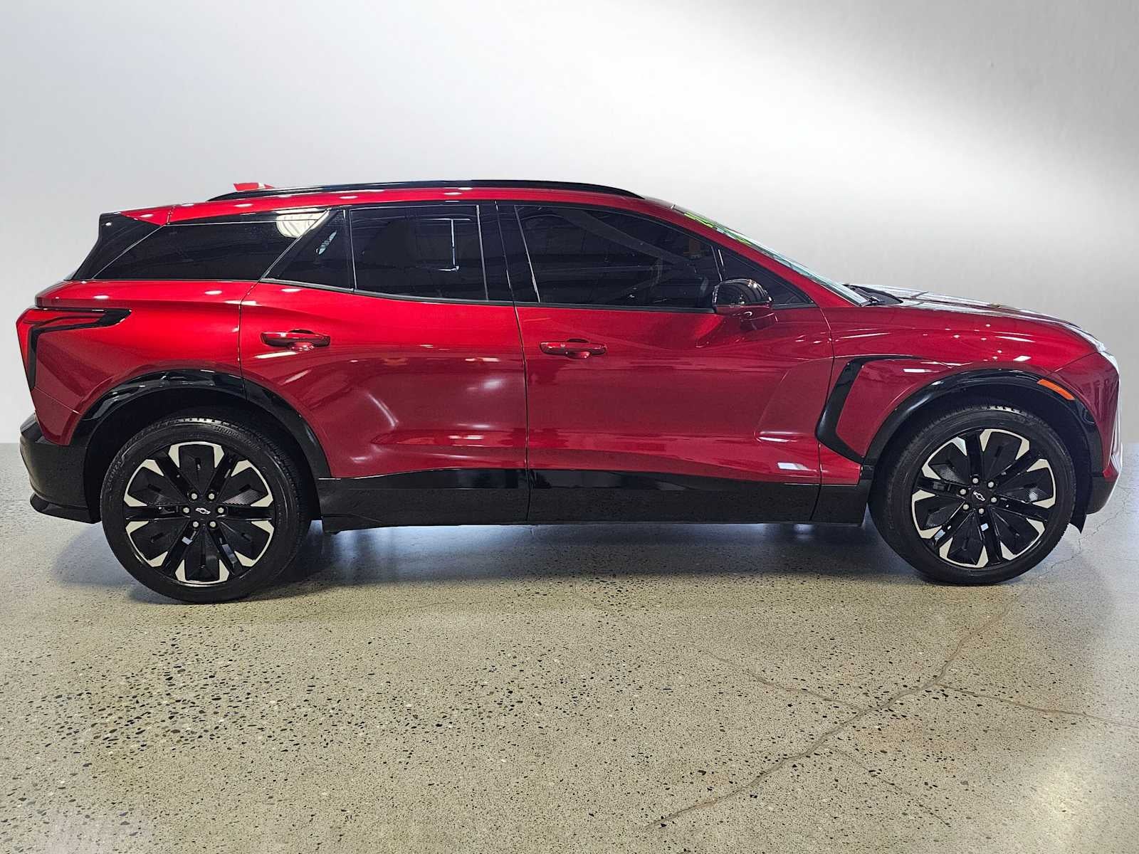 2024 Chevrolet Blazer EV eAWD 4dr RS w/1RS