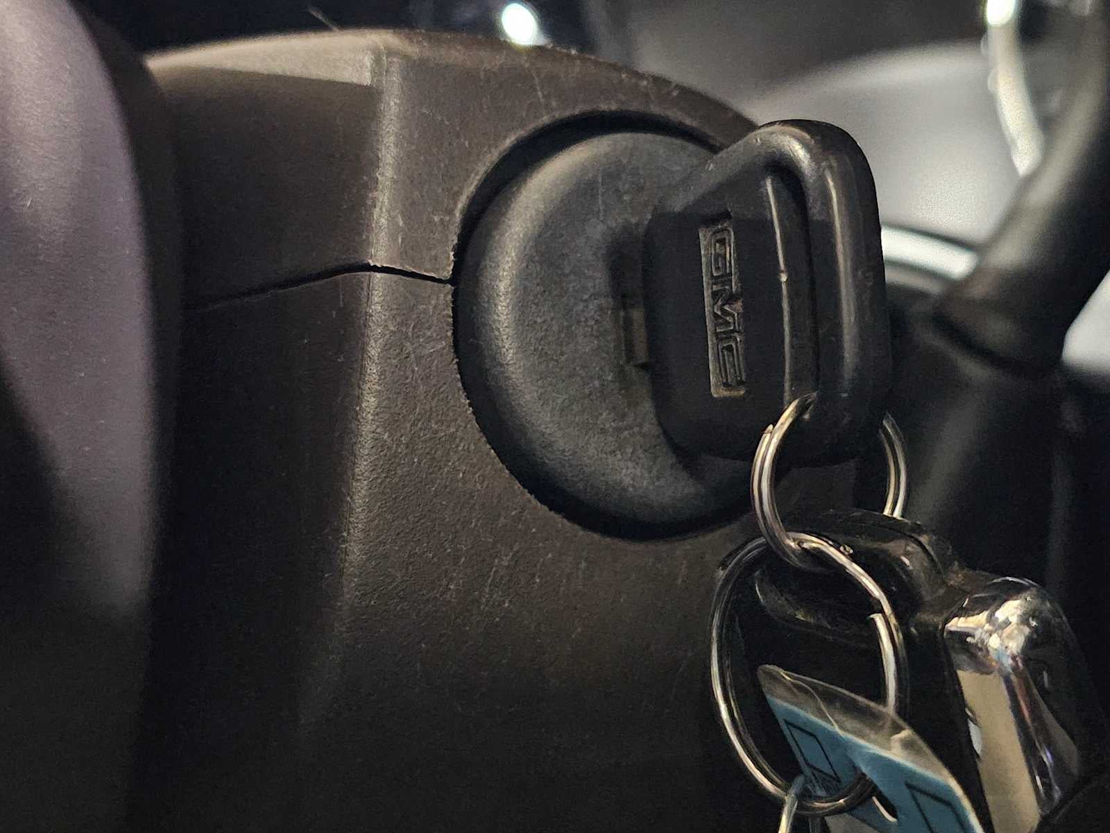 2014 GMC Sierra 1500 4WD Crew Cab 143.5 Denali