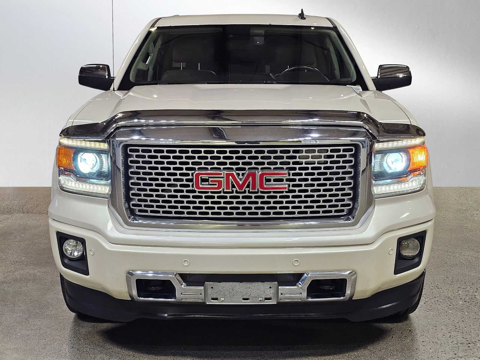 2014 GMC Sierra 1500 4WD Crew Cab 143.5 Denali