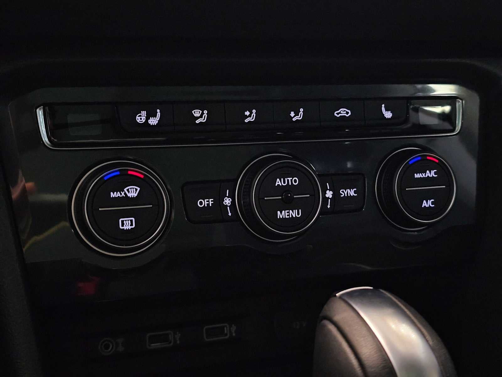 2018 Volkswagen Tiguan SEL Premium
