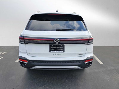 2025 Volkswagen Taos SEL 4MOTION