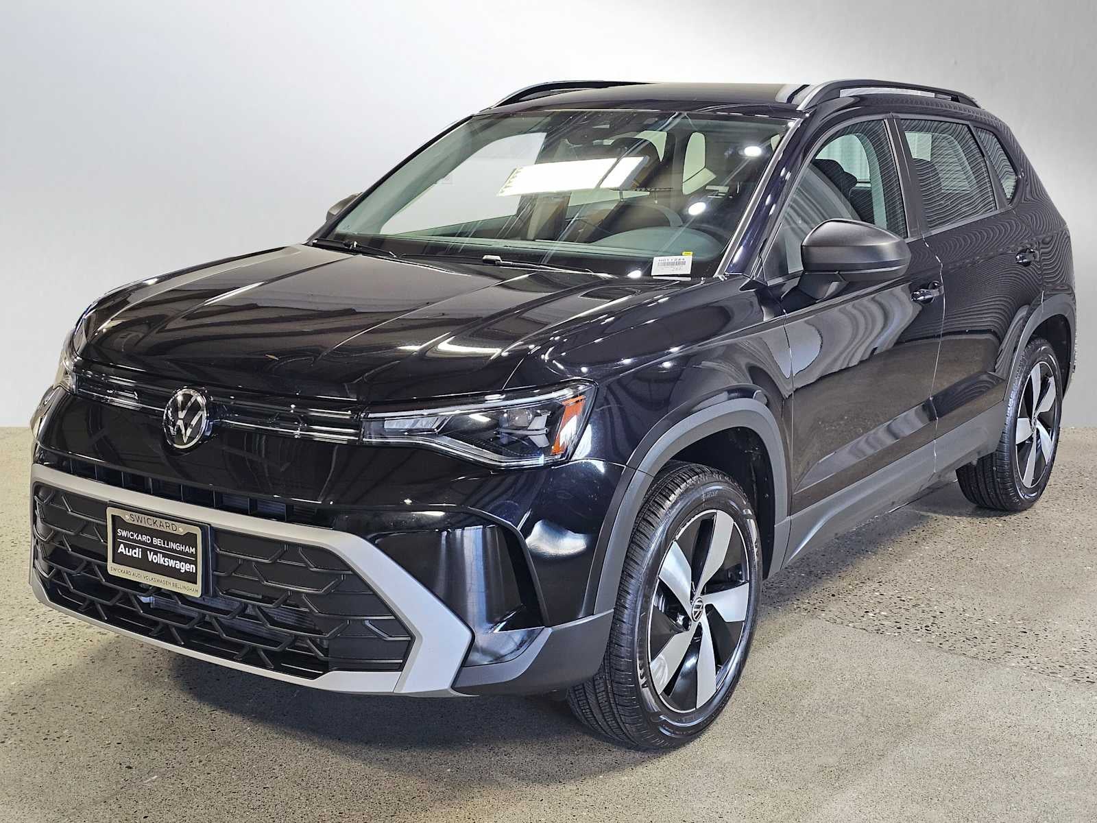 2025 Volkswagen Taos S 4MOTION