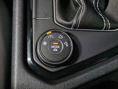 2025 Volkswagen Taos S 4MOTION