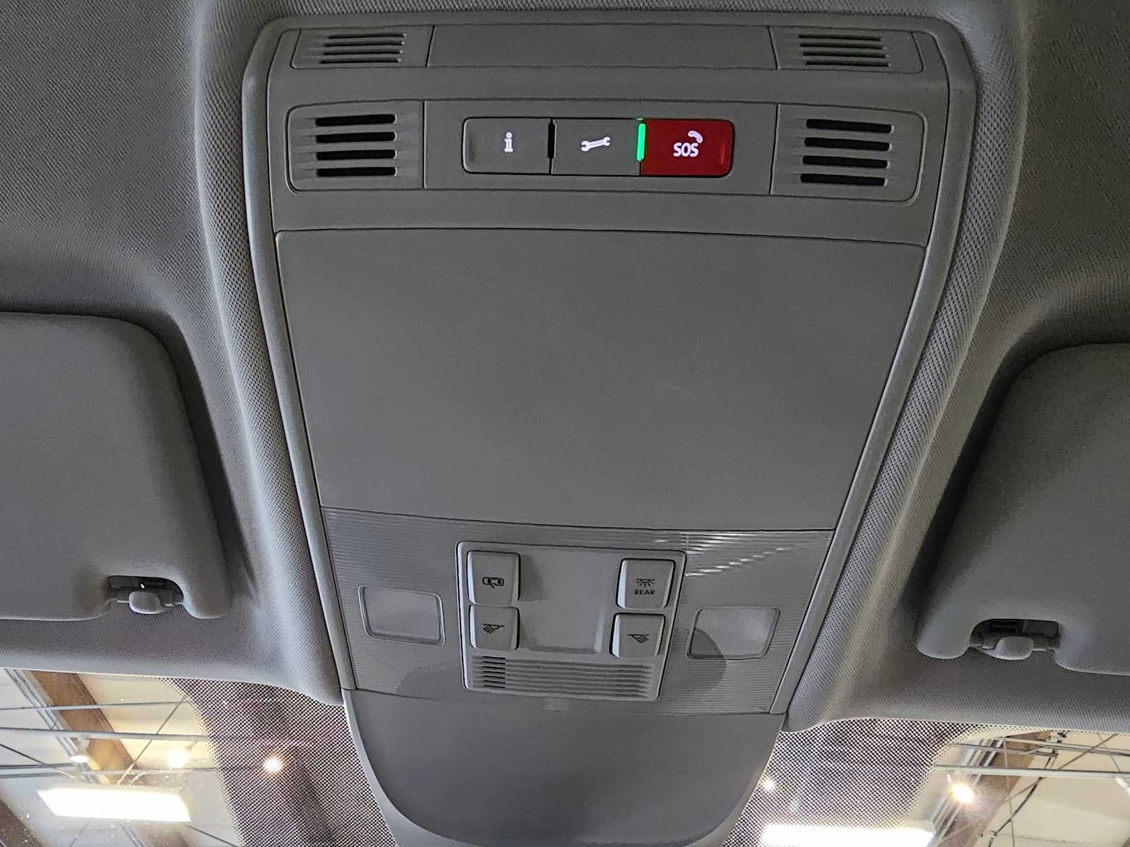 2025 Volkswagen Taos S 4MOTION